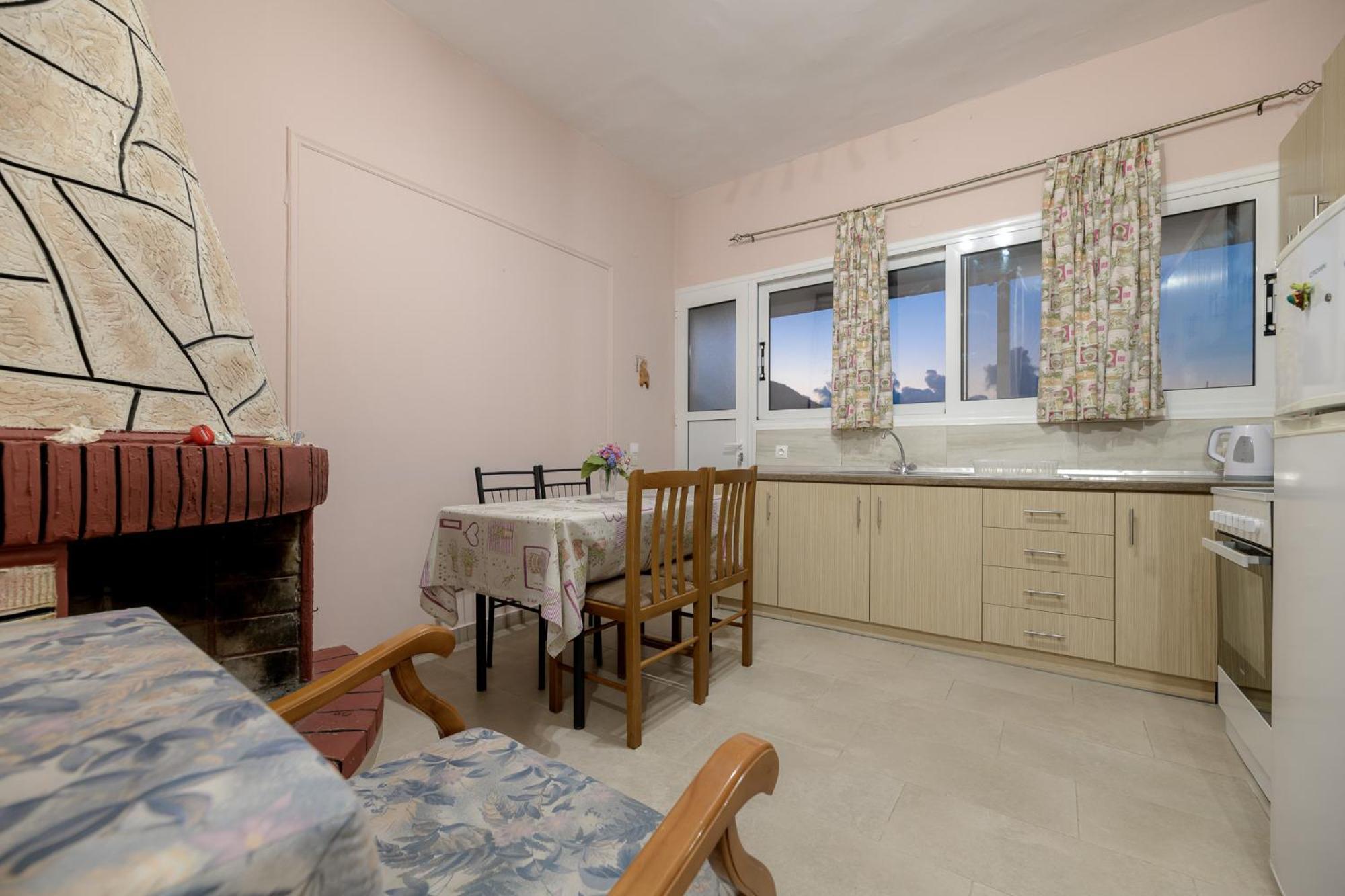 Anthi & Apartament *