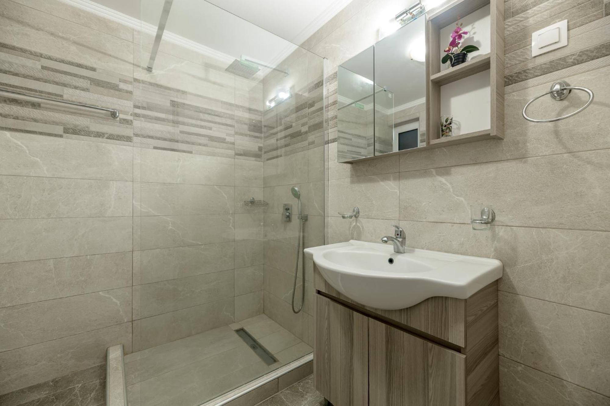 Anthi & Apartament Alykes (Zakynthos)